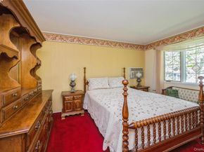 26 Wren Court, Northport NY 11768