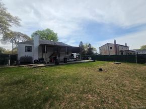 345 Boulder Street, Ronkonkoma NY 11779