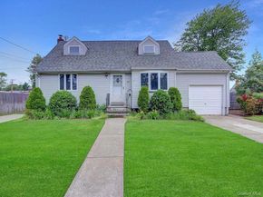83 Old Farmingdale Road, West Babylon NY 11704