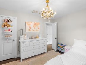 30 Clay Pitts Road, Greenlawn NY 11740