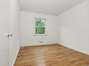 24 Bradford Avenue, Harrison NY 10528