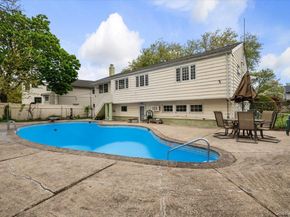 916 Lawrence Court, North Woodmere NY 11581