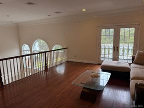 9 Kate Court, East Quogue NY 11942