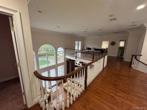 9 Kate Court, East Quogue NY 11942