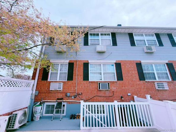 8296 Country Pointe Circle, Queens Village NY 11427