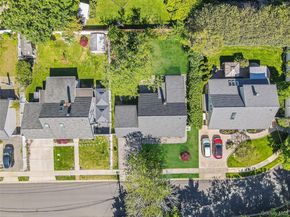 6 Arizona Avenue, Syosset NY 11791