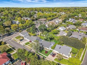 6 Arizona Avenue, Syosset NY 11791