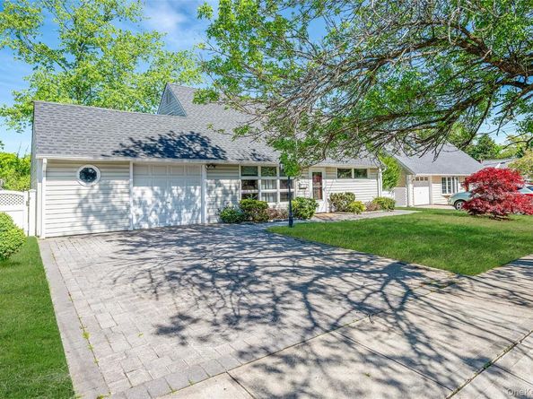 6 Arizona Avenue, Syosset NY 11791