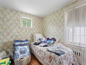 31 Lynton Place, White Plains NY 10606