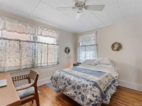 31 Lynton Place, White Plains NY 10606