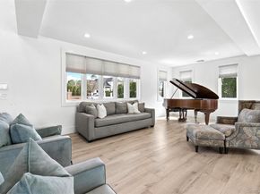 31 Shoal Drive, West Islip NY 11795