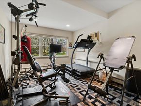 21 Hemlock Hills, Chappaqua NY 10514