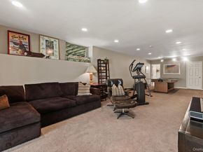21 Hemlock Hills, Chappaqua NY 10514