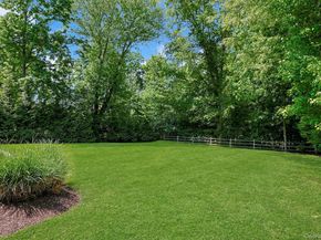20 Robbins Road, Pleasantville NY 10570