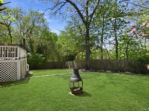 3 Layne Way, Northport NY 11768