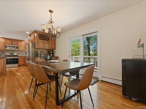 3 Layne Way, Northport NY 11768