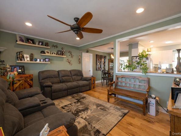 2941 Harvey Avenue, Oceanside NY 11572