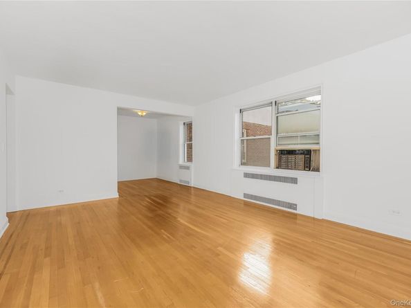 766 Palmer Road 2D, Bronxville NY 10708