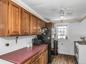 Undisclosed Address #984489, Long Beach NY 11561