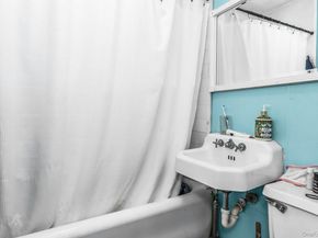 Undisclosed Address #984489, Long Beach NY 11561