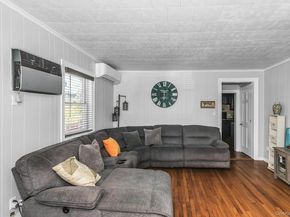 Undisclosed Address #984489, Long Beach NY 11561