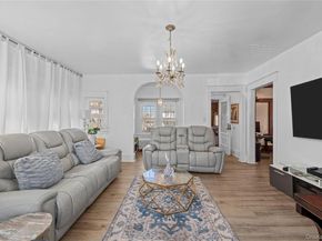 122 Buckingham Road, Yonkers NY 10701