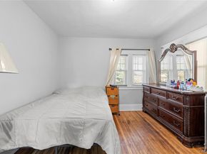122 Buckingham Road, Yonkers NY 10701