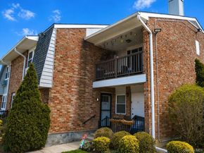 146 Millard Avenue 146, West Babylon NY 11704