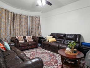 102-12 85th Road, Richmond Hill NY 11418