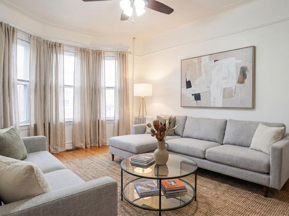 102-12 85th Road, Richmond Hill NY 11418