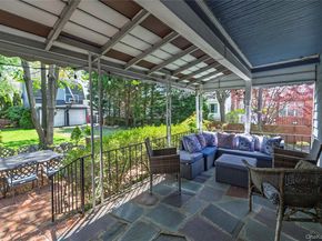 75 Lee Avenue, Rockville Centre NY 11570