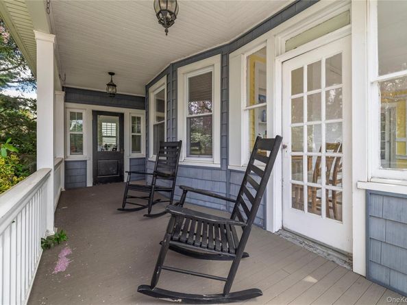 75 Lee Avenue, Rockville Centre NY 11570
