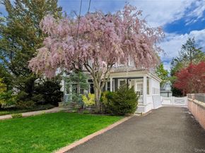 75 Lee Avenue, Rockville Centre NY 11570