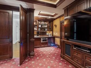 3 The Brae, Woodbury NY 11797