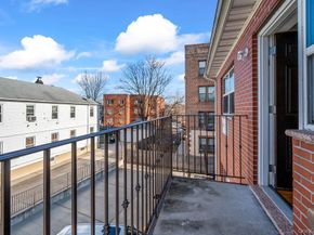 16001 Sanford Avenue, Flushing NY 11358