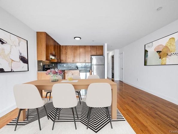 16001 Sanford Avenue, Flushing NY 11358