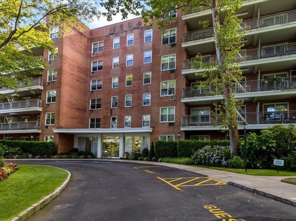 177 E Hartsdale Avenue 2Y, Hartsdale NY 10530