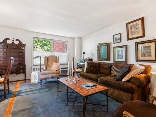 177 E Hartsdale Avenue 2Y, Hartsdale NY 10530