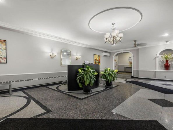 177 E Hartsdale Avenue 2Y, Hartsdale NY 10530