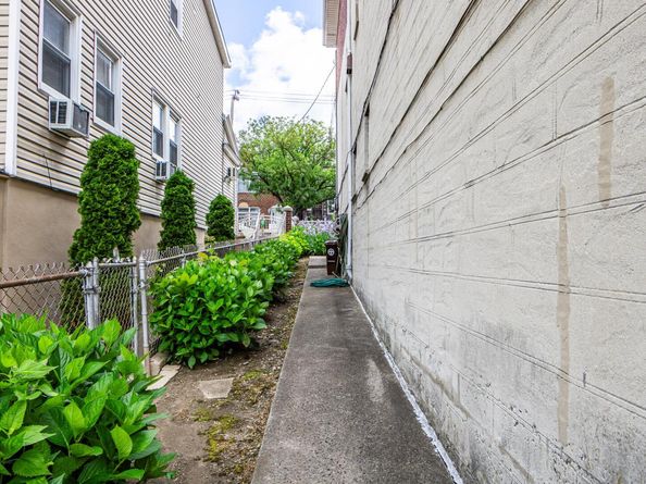 1925 Bogart Avenue, Bronx NY 10461
