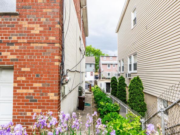 1925 Bogart Avenue, Bronx NY 10461