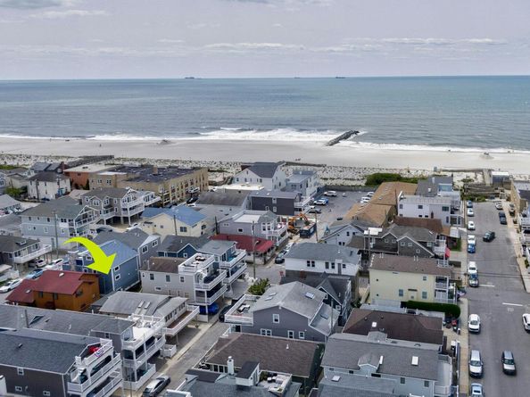 28 New Hampshire Street, Long Beach NY 11561