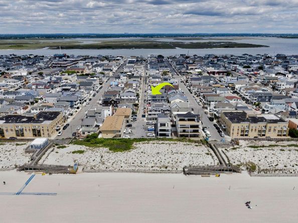 28 New Hampshire Street, Long Beach NY 11561