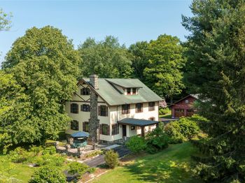 8 Elmer Galloway Road