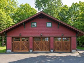 8 Elmer Galloway Road, Katonah NY 10536