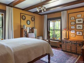 8 Elmer Galloway Road, Katonah NY 10536