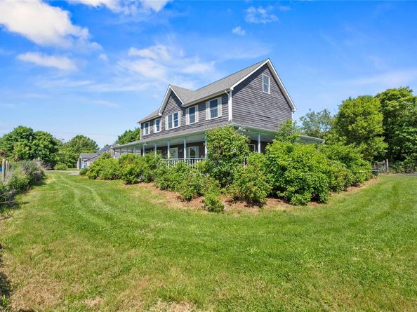 2706 Sound Avenue, Baiting Hollow NY 11933