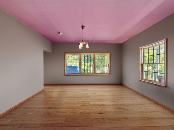 2706 Sound Avenue, Baiting Hollow NY 11933