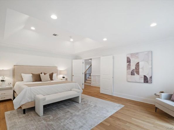 4 Locust Lane, Scarsdale NY 10583