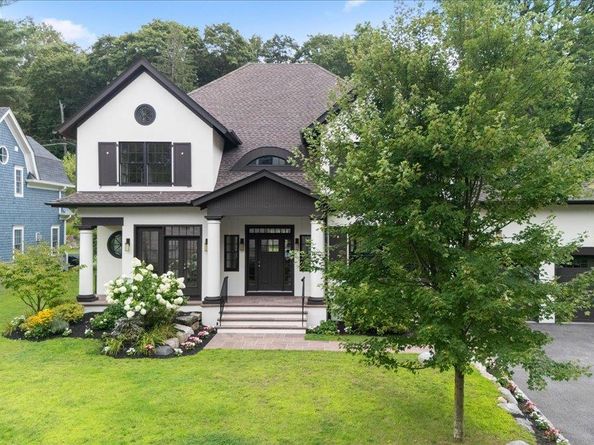 4 Locust Lane, Scarsdale NY 10583